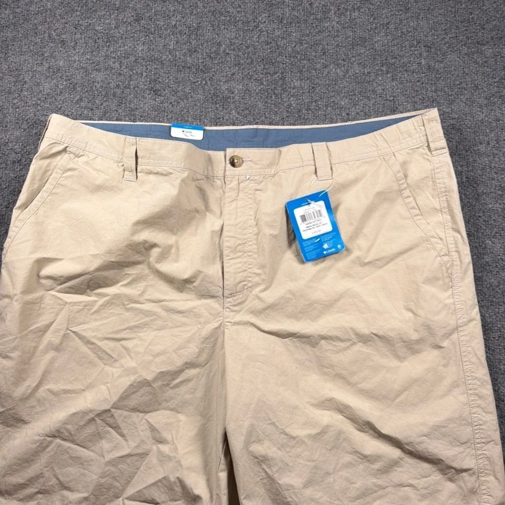 Columbia Washed Out Short Mens 44 Khaki Cotton 10 Inseam NWT